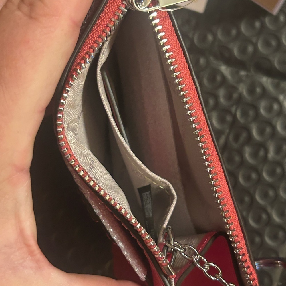 Michael Kors Pink Card Holder with Keychain - Picture 4 of 6